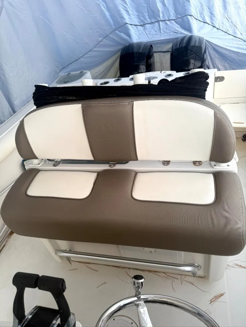 Slide: The Image of Sailfish 270 CC 2013 - 9