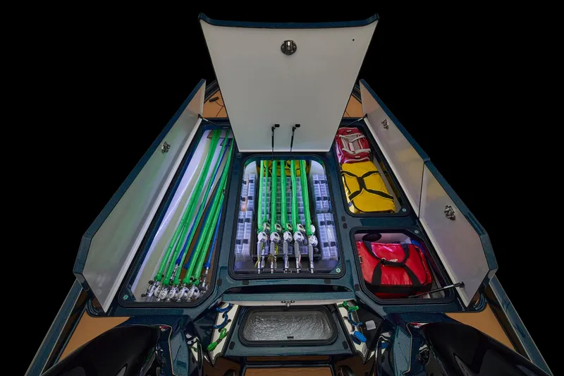 Slide: The Image of Ranger Z521VX 2027 - 21