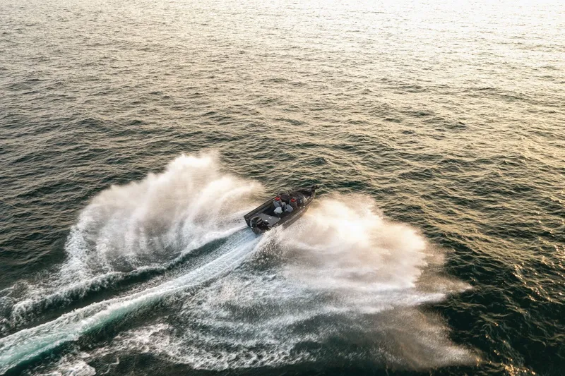 Slide: The Image of Tracker Targa V-18 WT 2027 - 46