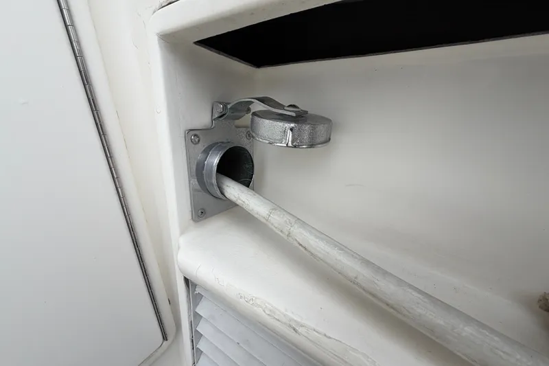 Slide: The Image of Power cable connection on a 2001 Ocean Yachts 48 Super Sport boat. - 18