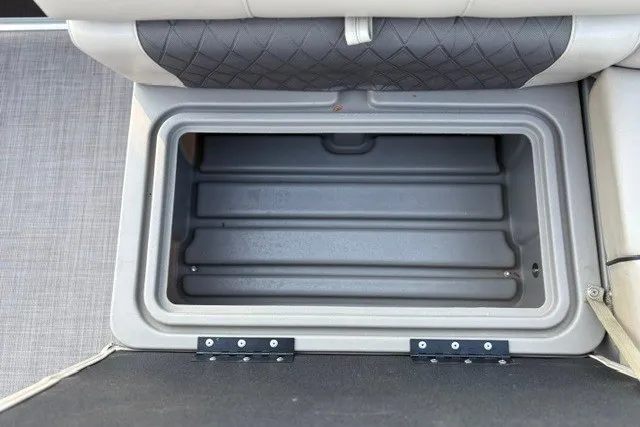 Slide: The Image of Storage compartment in 2020 Sun Tracker SportFish 22 XP3 boat. - 28