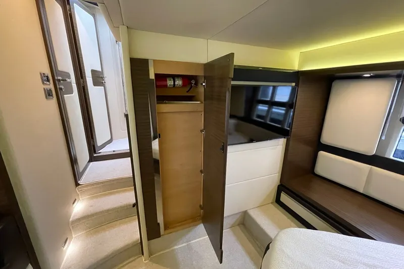 Slide: The Image of Azimut 55S 2016 - 44