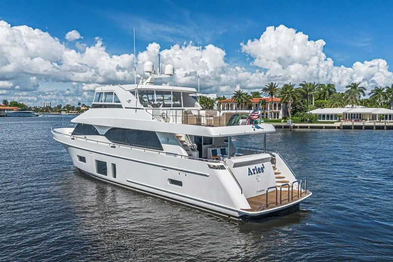 Slide: The Image of Luxury 2018 Ocean Alexander 85 E yacht cruising on a sunny day. - 3