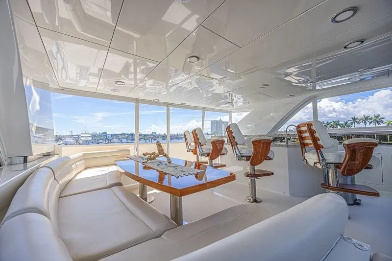 Slide: The Image of Luxurious interior of 2018 Ocean Alexander 85 E yacht with elegant seating and panoramic views. - 10