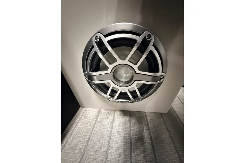 Slide: The Image of Speaker system in 2025 Sylvan G3 CLZ DC boat, featuring sleek metallic design. - 28