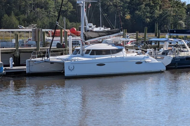The Image of Fountaine Pajot LAVEZZI 40 2006 - undefined
