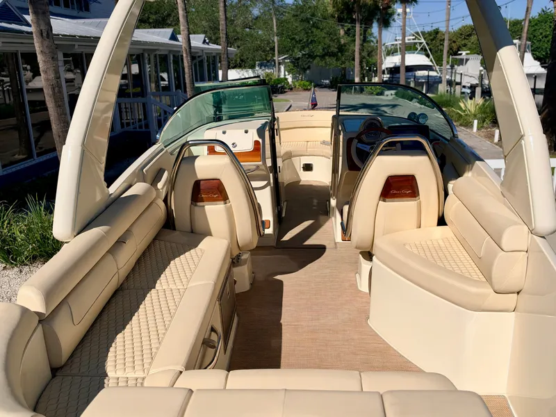 Slide: The Image of Chris-Craft Launch 28 GT OB 2019 - 63