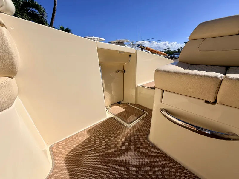 Slide: The Image of Chris-Craft Launch 28 GT OB 2019 - 57