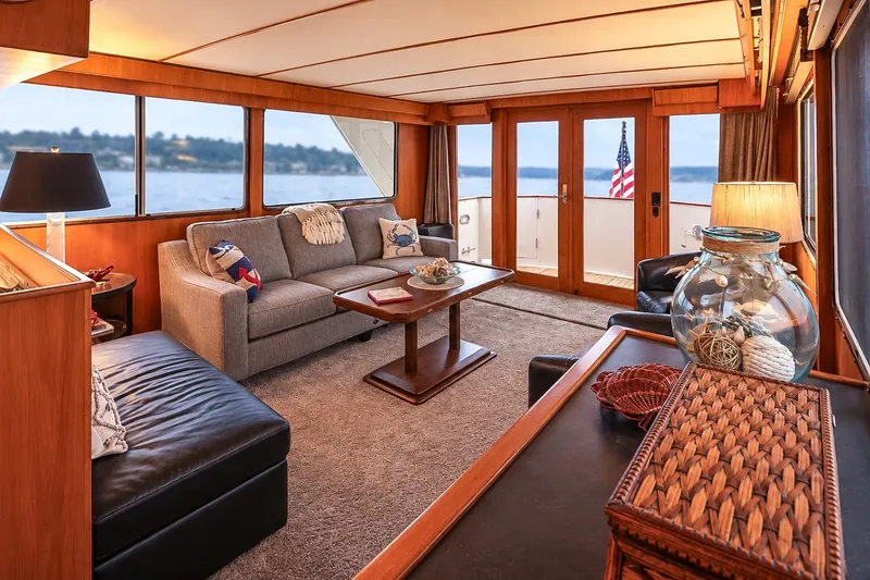 Slide: The Image of Luxurious interior of 1991 Tollycraft 61 Pilothouse Motor Yacht with elegant furnishings. - 16