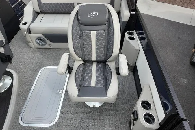 Slide: The Image of Luxurious seating on 2025 Barletta LUSSO 25UCAT pontoon boat, featuring elegant design and comfort. - 14