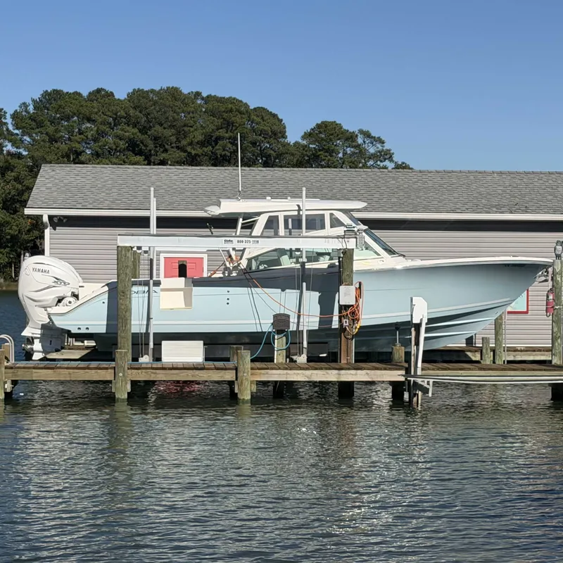 The Image of Cobia 33 DC 2023 - undefined