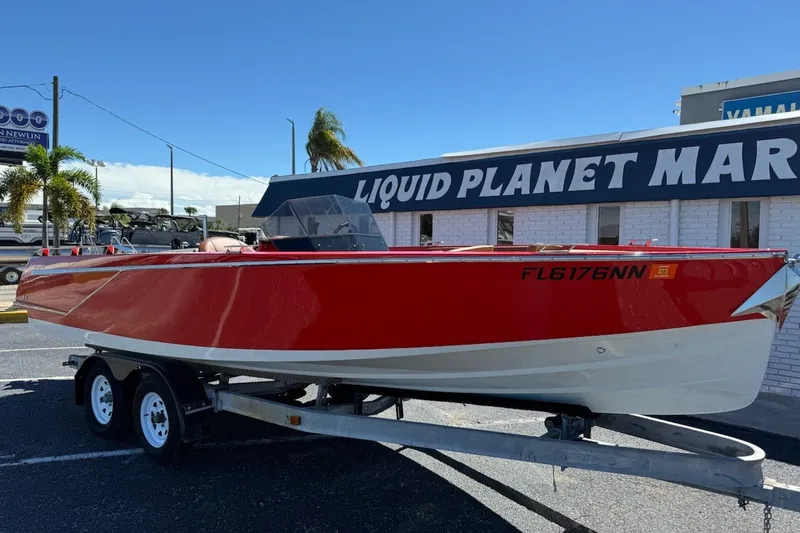 Slide: The Image of Red 2007 Frauscher 686 Lido boat on trailer at Liquid Planet Marine. - 28