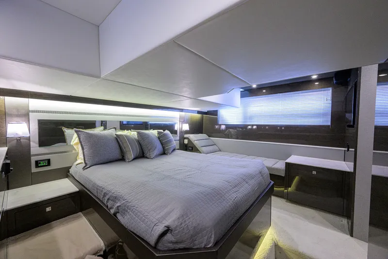 Slide: The Image of Boat photo - 25