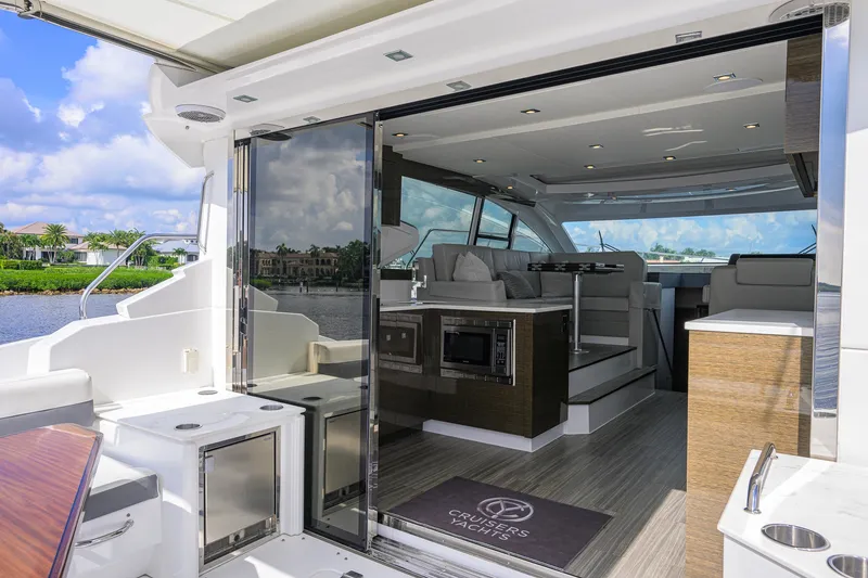 Slide: The Image of Boat photo - 2