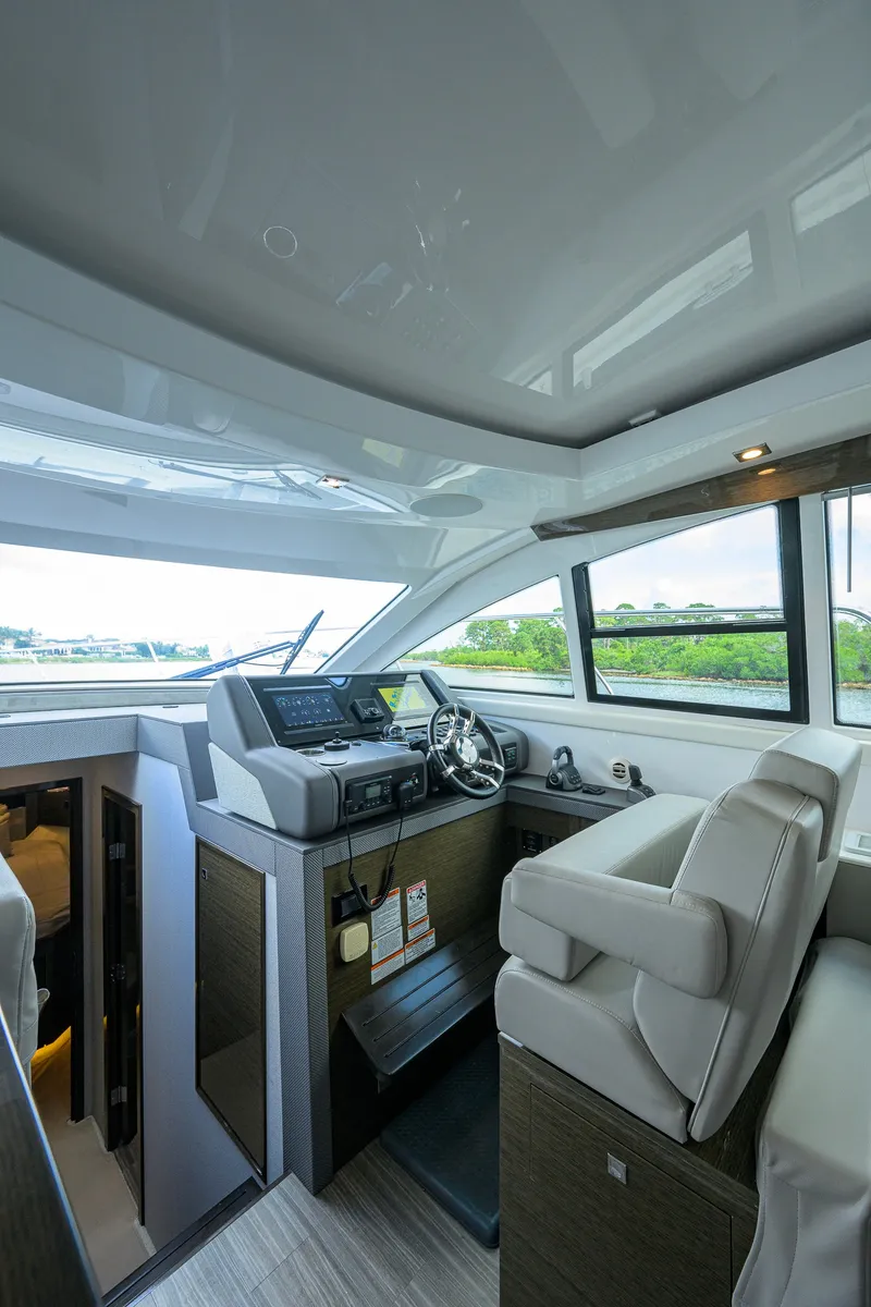 Slide: The Image of Boat photo - 17