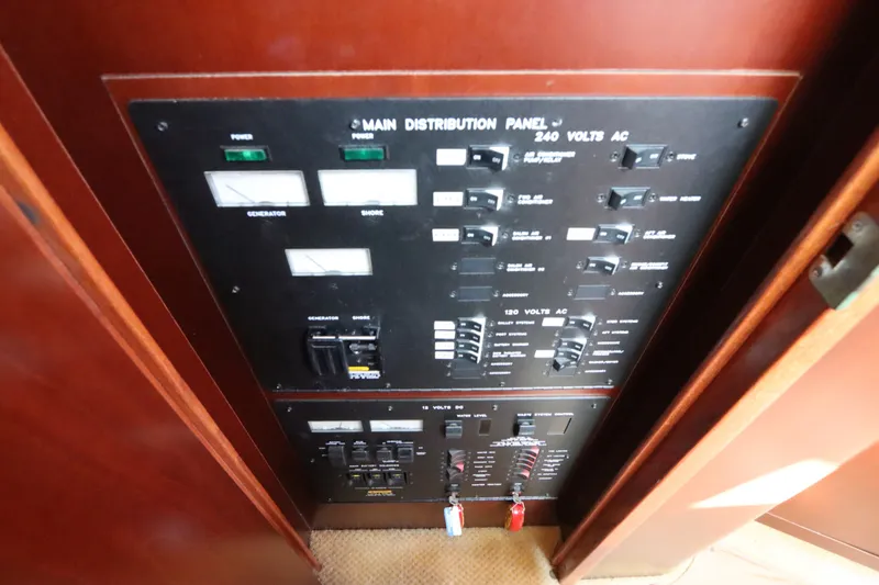 Slide: The Image of Electrical control panel on a 2005 Sea Ray 390 Motor Yacht. - 59