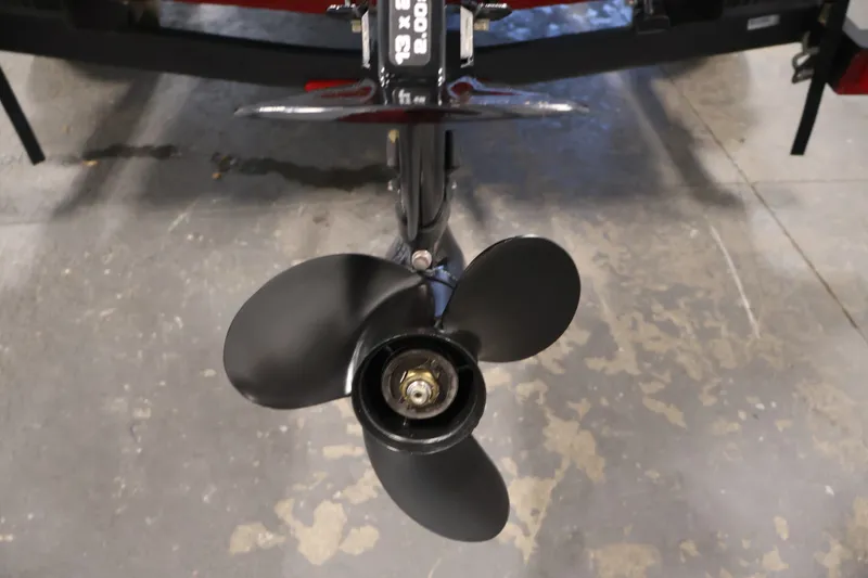 Slide: The Image of Propeller of 2019 Tracker Pro 170 boat on concrete floor. - 32