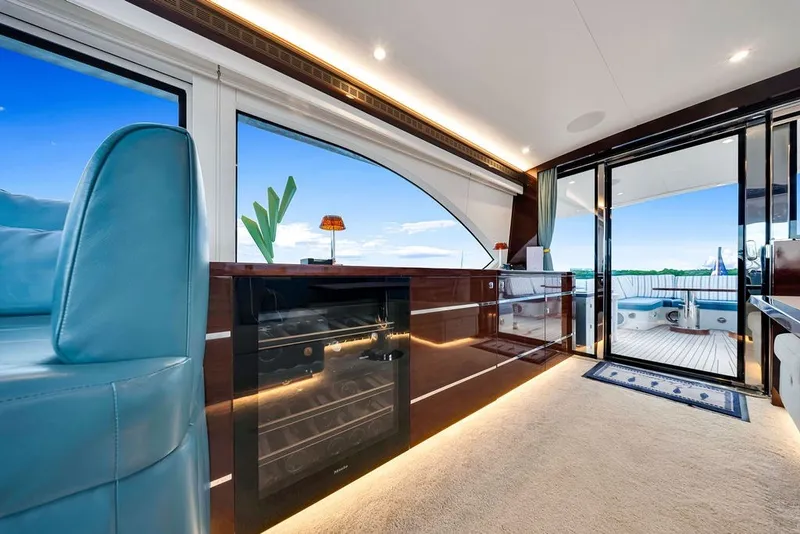 Slide: The Image of Luxurious interior of 2021 Steeler 60S yacht with modern design and panoramic views. - 69