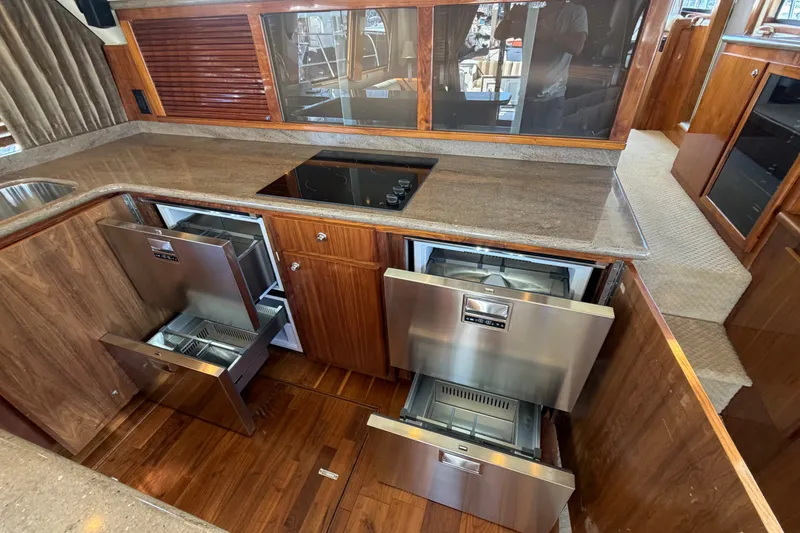 Slide: The Image of Luxurious kitchen in 2009 Navigator 5800 Pilothouse MY yacht with modern appliances. - 10