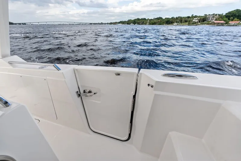 Slide: The Image of 2024 Tiara Yachts 38 LS boat deck with open water view. - 50