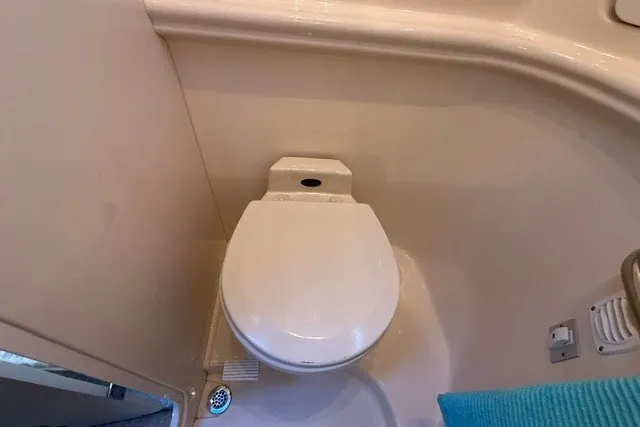 Slide: The Image of Toilet in 2000 Sea Ray 340 Sundancer boat bathroom. - 48