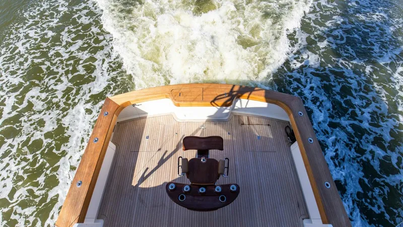 Slide: The Image of 39_2827464_2005_76_whiticar_enclosed_bridge_badonkadonk_deck_8 - 40