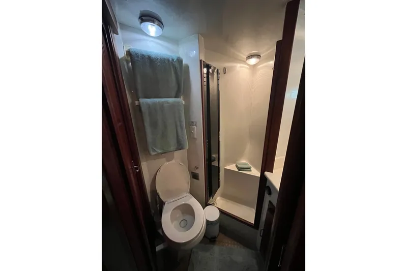 Slide: The Image of guest head - 29