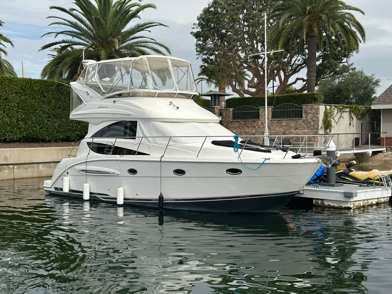 Slide: The Image of Meridian 341 Sedan 2012 - 11