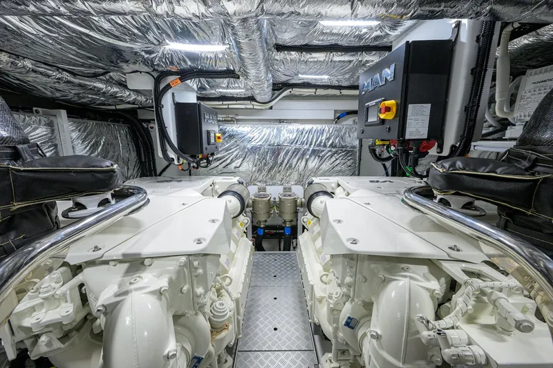Slide: The Image of Boat photo - 46