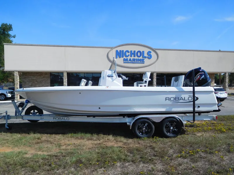 Slide: The Image of Robalo 226 Cayman 2027 - 3