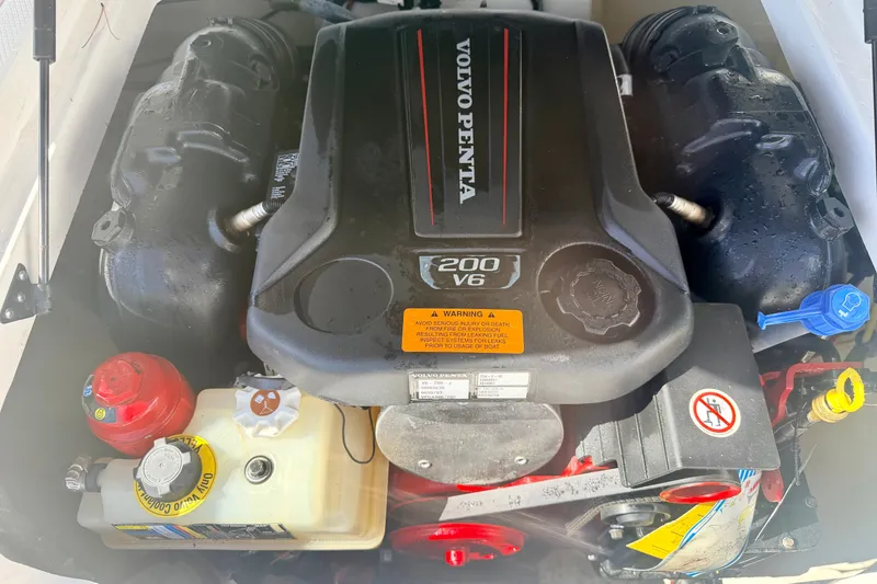 Slide: The Image of Volvo Penta 200 V6 engine in a 2017 Chaparral 19 Sport H2O boat. - 35