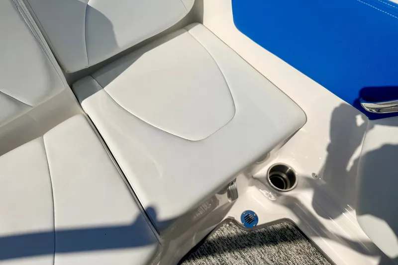 Slide: The Image of White and blue seating area on 2017 Chaparral 19 Sport H2O boat. - 39