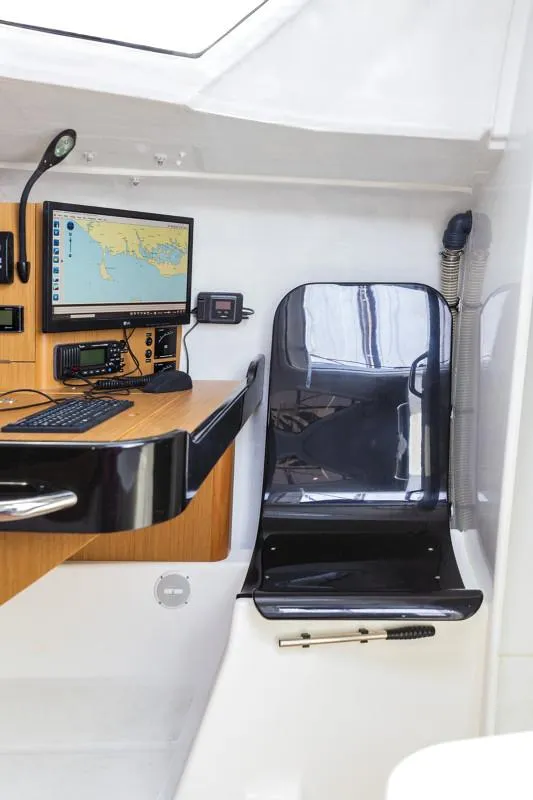 Slide: The Image of Jeanneau Sun Fast 3300 2027 - 57