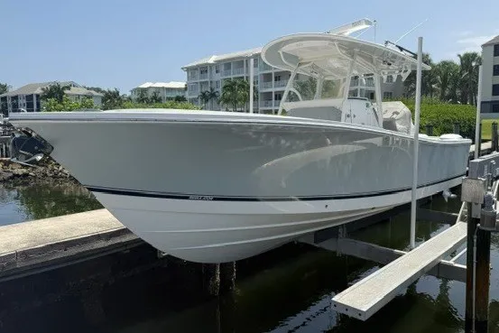 Slide: The Image of Lift Kept, No bottom paint, Navy/gray/Navy boot stripe - 5