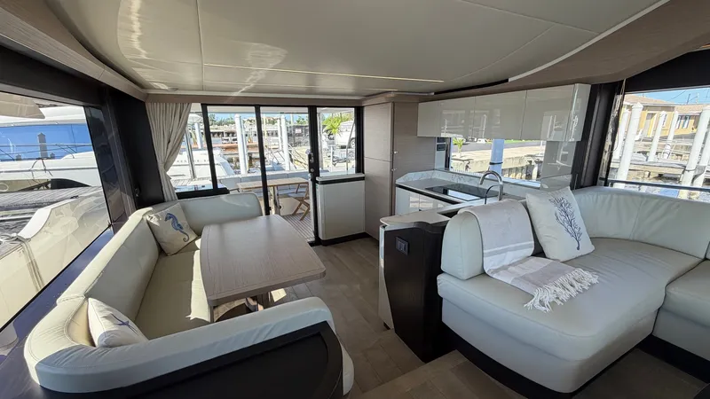 Slide: The Image of Spacious Main Salon with Panoramic Views - 14