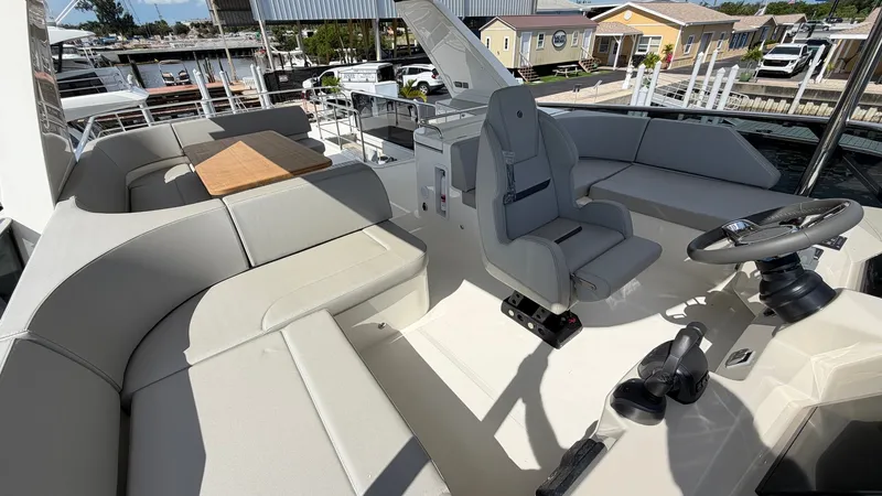 Slide: The Image of Flybridge Helm and Seating Area - 39