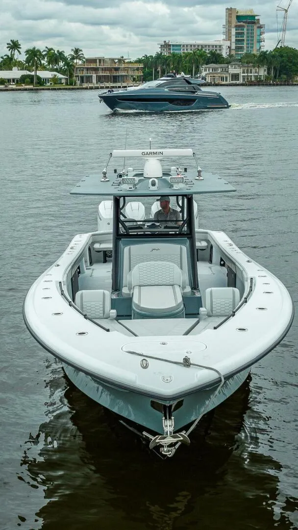 The Image of Yellowfin 39 Offshore 2024 - undefined