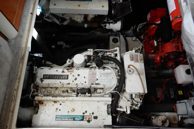 Slide: The Image of Engine compartment of a 2000 Sea Ray 380 Aft Cabin boat. - 78