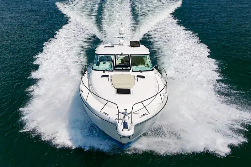 Slide: The Image of Tiara 4300 Sovran 2008 - 7
