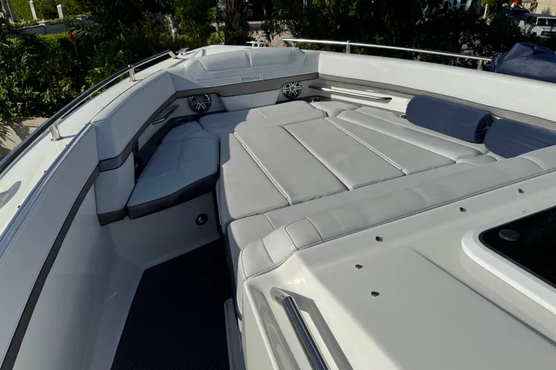 Slide: The Image of 2022 Formula 400 Super Sport Crossover boat interior with spacious seating and sleek design. - 38