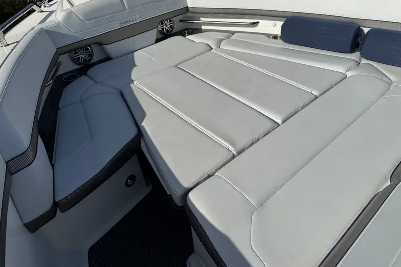 Slide: The Image of 2022 Formula 400 Super Sport Crossover boat interior with luxurious seating and speakers. - 41