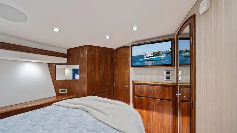 Slide: The Image of Luxurious Master Stateroom Interior - 13