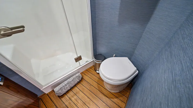 Slide: The Image of En-Suite Bathroom with Shower - 16