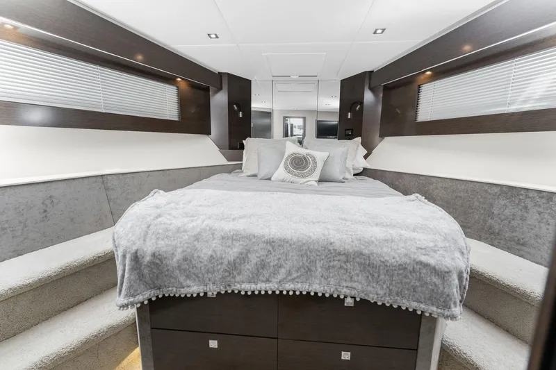 Slide: The Image of Luxurious bedroom interior of 2018 Cruisers Yachts 50 Cantius with modern design. - 23