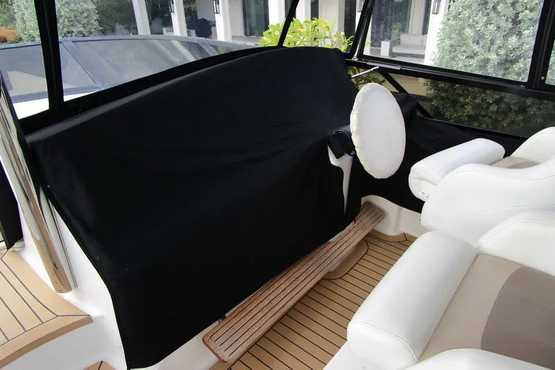 Slide: The Image of Full helm cover - 48