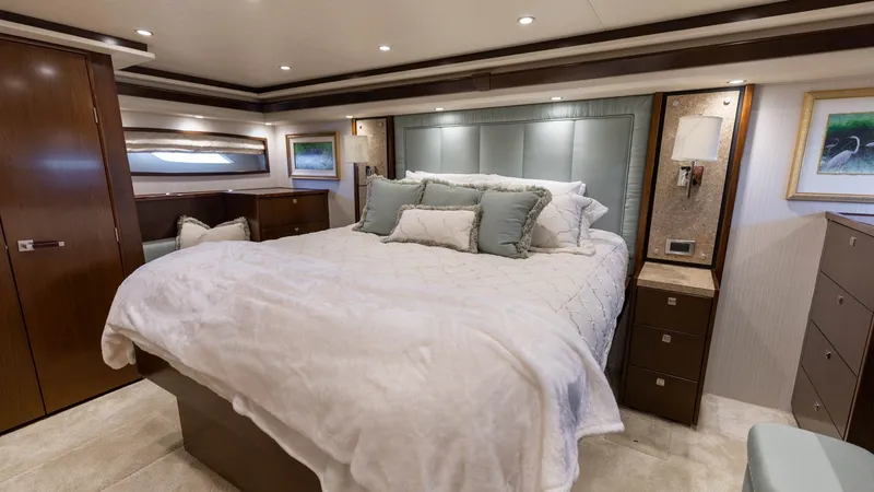 Slide: The Image of 2015 Viking 76 Enclosed Bridge- CHULA- Master Stateroom - 16