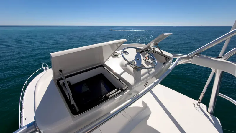 Slide: The Image of 2015 Viking 76 Enclosed Bridge- CHULA- Tower - 51