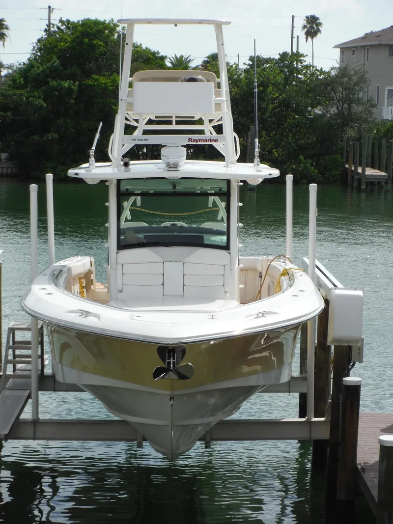 Slide: The Image of Boston Whaler 370 Outrage 2014 - 71