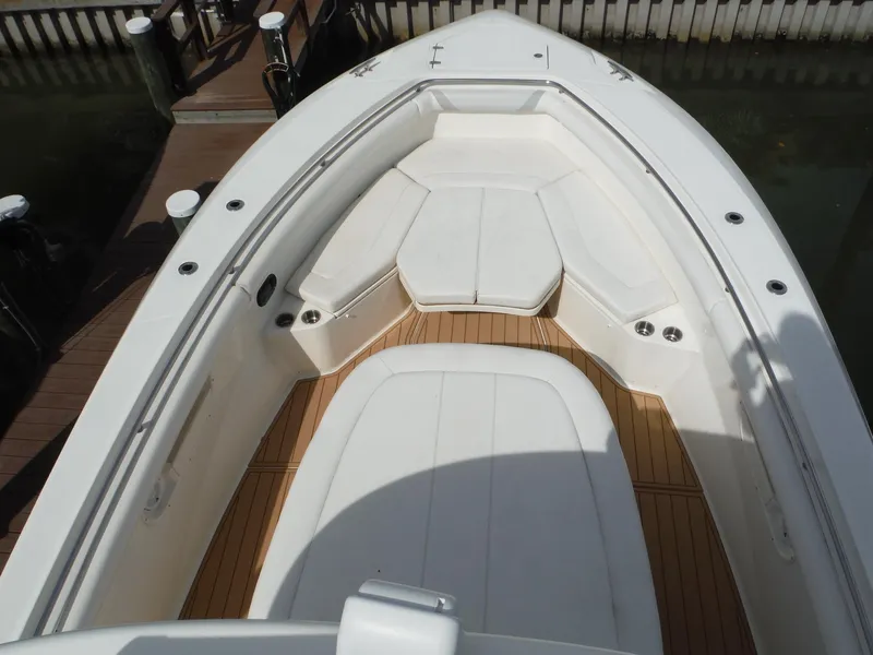 Slide: The Image of Boston Whaler 370 Outrage 2014 - 52