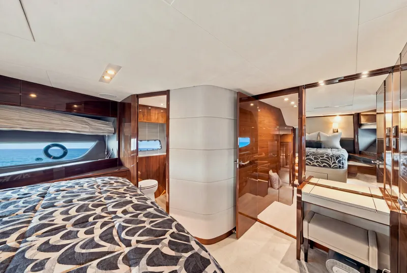 Slide: The Image of Boat photo - 48